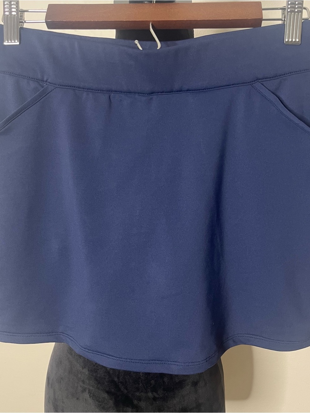 Peter Millar Women’s Alice Petal Hem Navy Performance Stretch UPF 50+ Skort Sz M